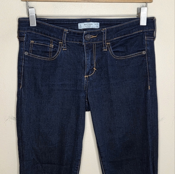 Abercrombie & Fitch | Long Length Dark Wash Skinny Low Rise Jeans Size 2L or 26 - Picture 2 of 4